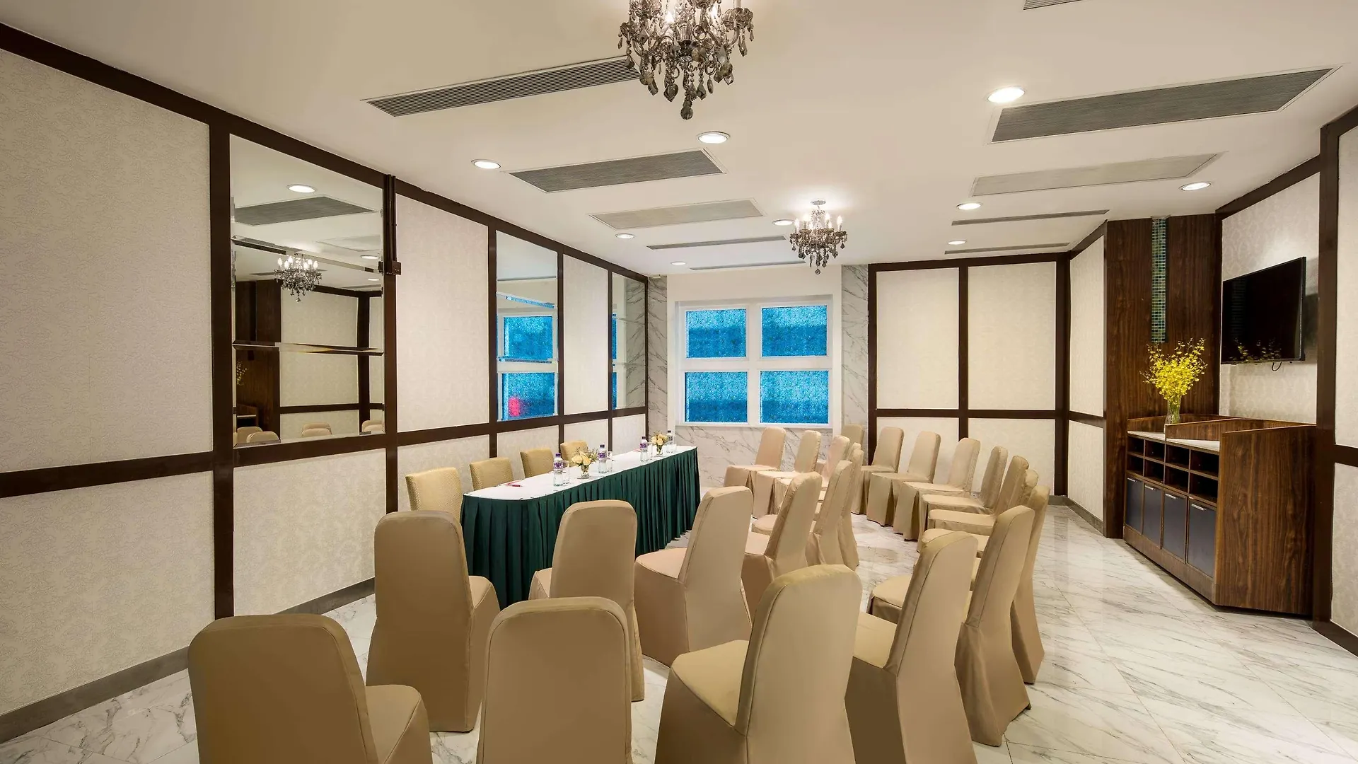 Hotel Ramada Hong Kong Grand View