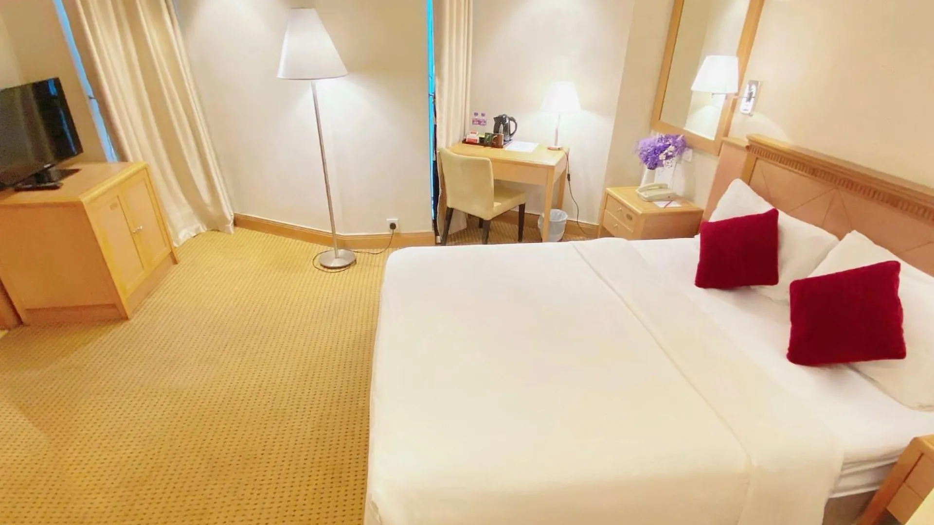 Hotel Ramada Hong Kong Grand View
