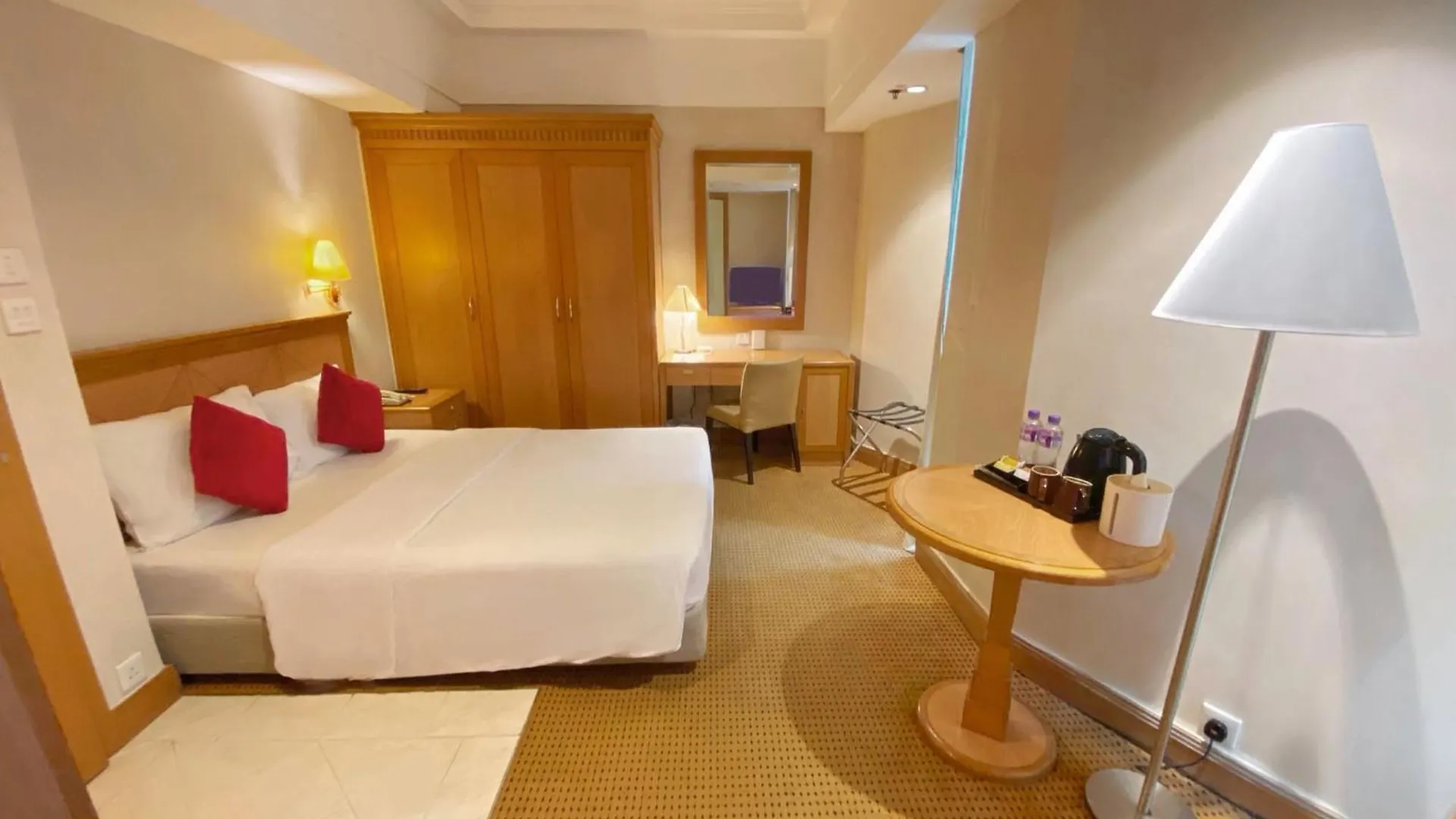****  Hotel Ramada Hong Kong Grand View Čína
