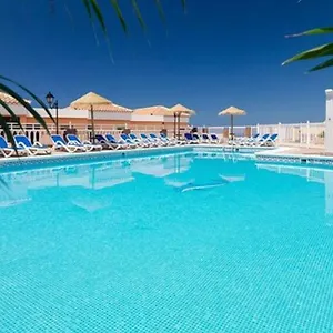 Paradise Court Apartment