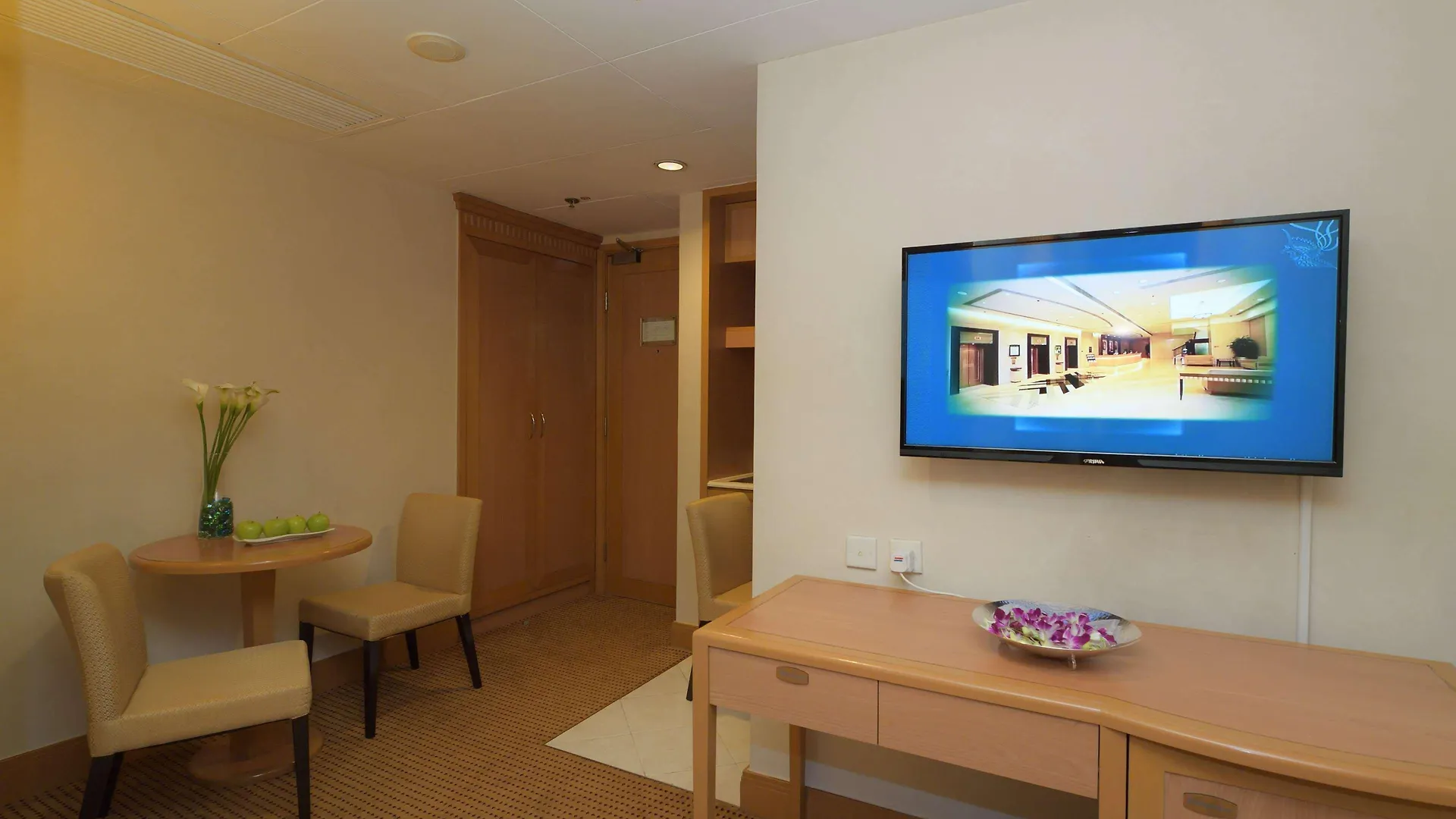 Ramada Hong Kong Grand View Hotel 4*,  China