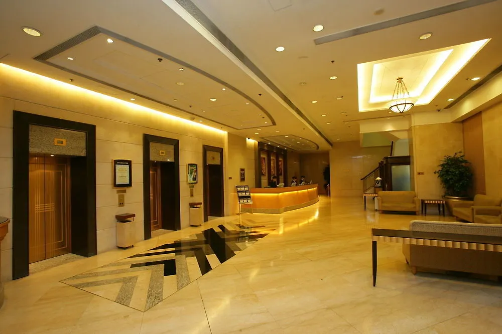 Ramada Hong Kong Grand View Hotel