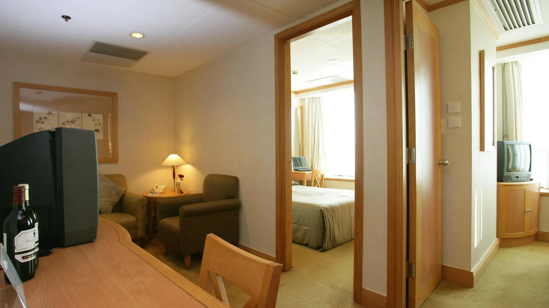 Ramada Hong Kong Grand View Hotel
